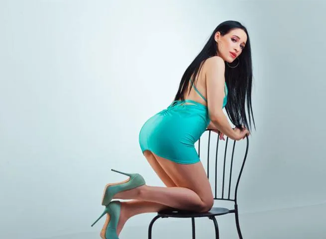Come meet me at my residence to add some magic to your night or day 2