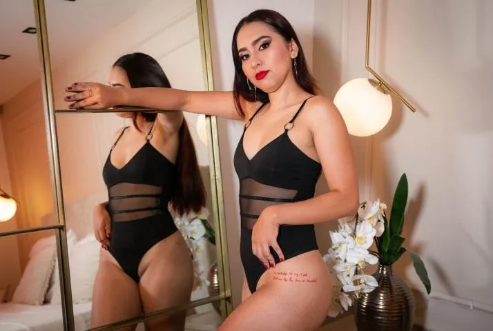 Verified Call Girls in Agra available for In-Call and Out-Call Service