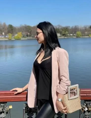 Cash Payment Call Girl With 100% Safe Services Available Nearby You 1