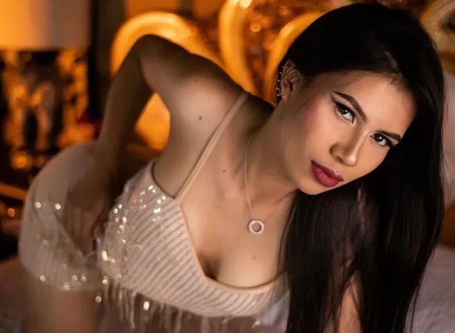 Call Now To Book Top Model Women For Your Hotel or Home Tonight 2