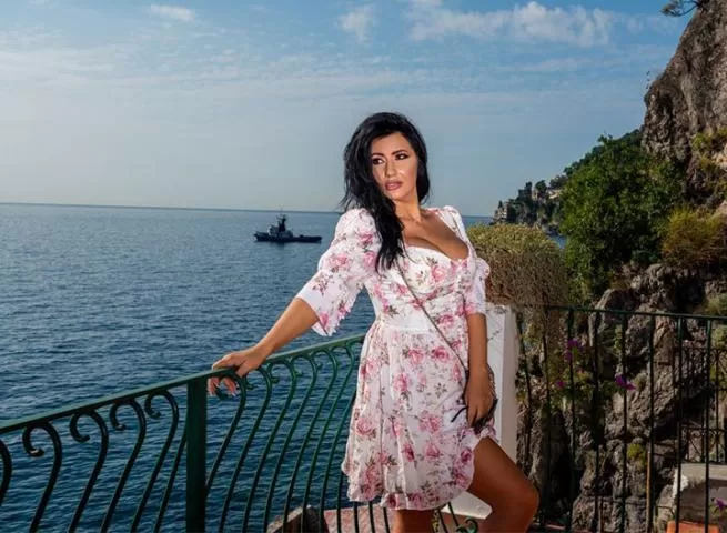 Meet an Escort in Amritsar to enjoy hardcore intercourse at 24*7