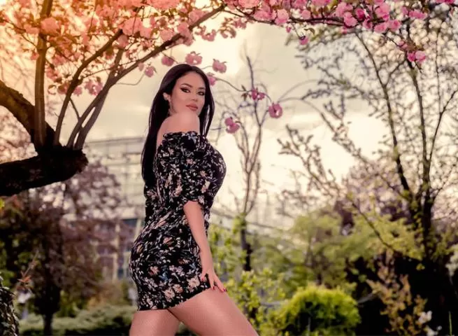 Call Girl with genuine Phone/ Whatsapp Number available in your city 2
