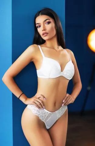 I love to explore my body in most private moments 4