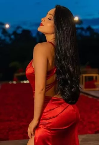 Meet our beautiful and blonde high profile girls in Patna 6